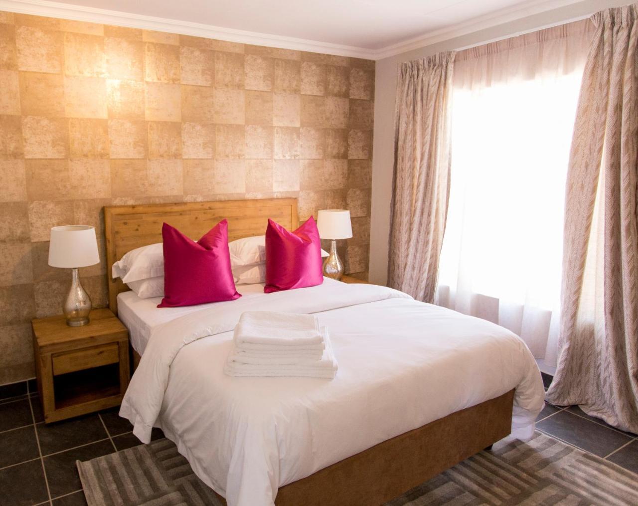 3 Lux Suites Middelburg  Ngoại thất bức ảnh